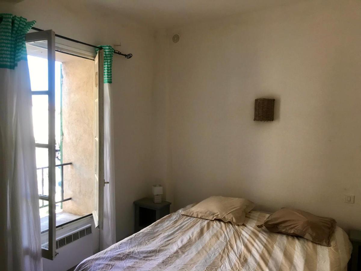 Ferienwohnung Reveil Vue Sur Les Arenes Arles Exterior foto